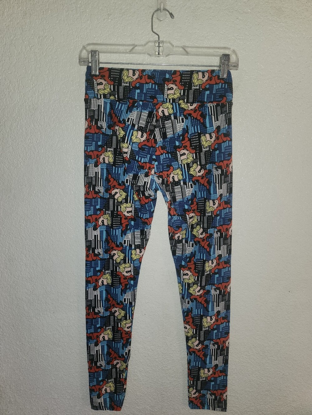 💨EUC LuLaRoe X Disney "The Incredibles: DASH💨 in The City Leggings" One Size - Picture 3 of 7
